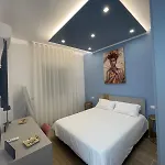 Greta House Luxury 招待所 3*